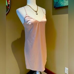 Vintage Jacalyn Bennet 🥂Size S Champagne 🍾  Gold Strappy Chemise Nightgown 💛